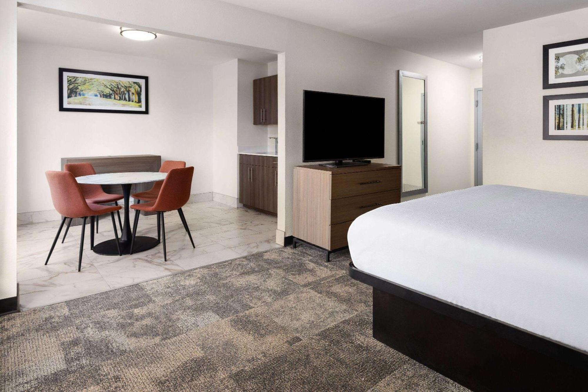 La Quinta By Wyndham Atlanta South - 3* Newnan